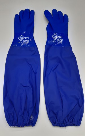 Long green PVC oil resistant rubber gloves 